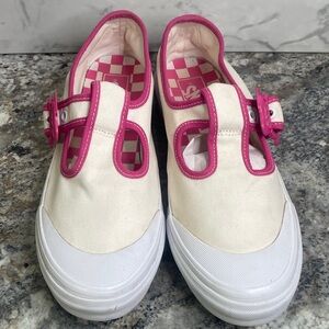 Vans X Barbie Style Mary Jane Skate 93 DX “White Pink” Sneaker Women’s Size 11